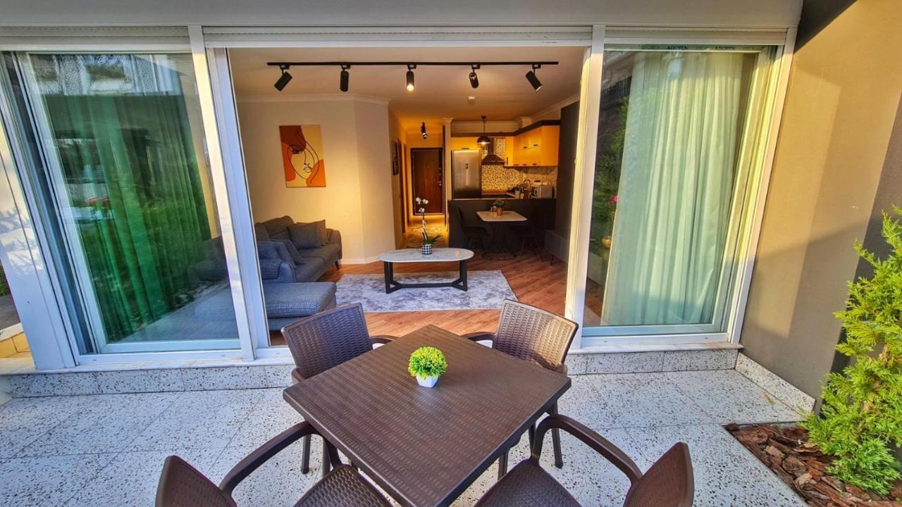Letstay Sweet Home Yellow Antalia Esterno foto