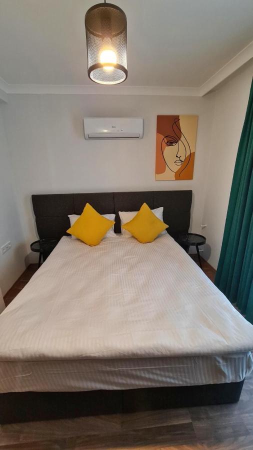 Letstay Sweet Home Yellow Antalia Esterno foto